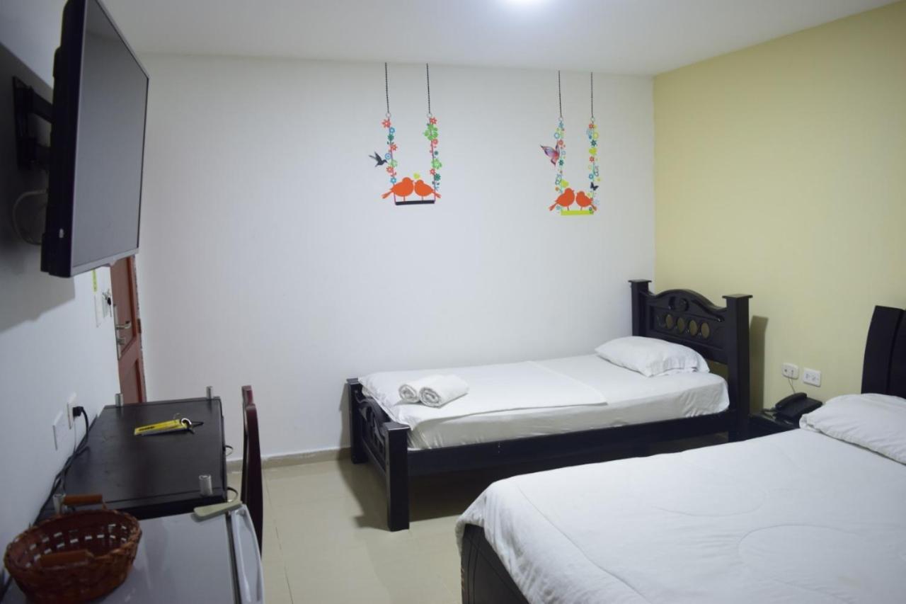 Hotel Intersuites Barranquilla  Exterior photo